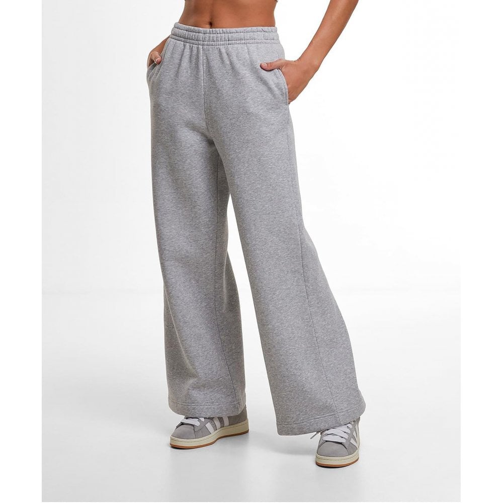 Build Your Brand Women's Wide-leg Sweatpants