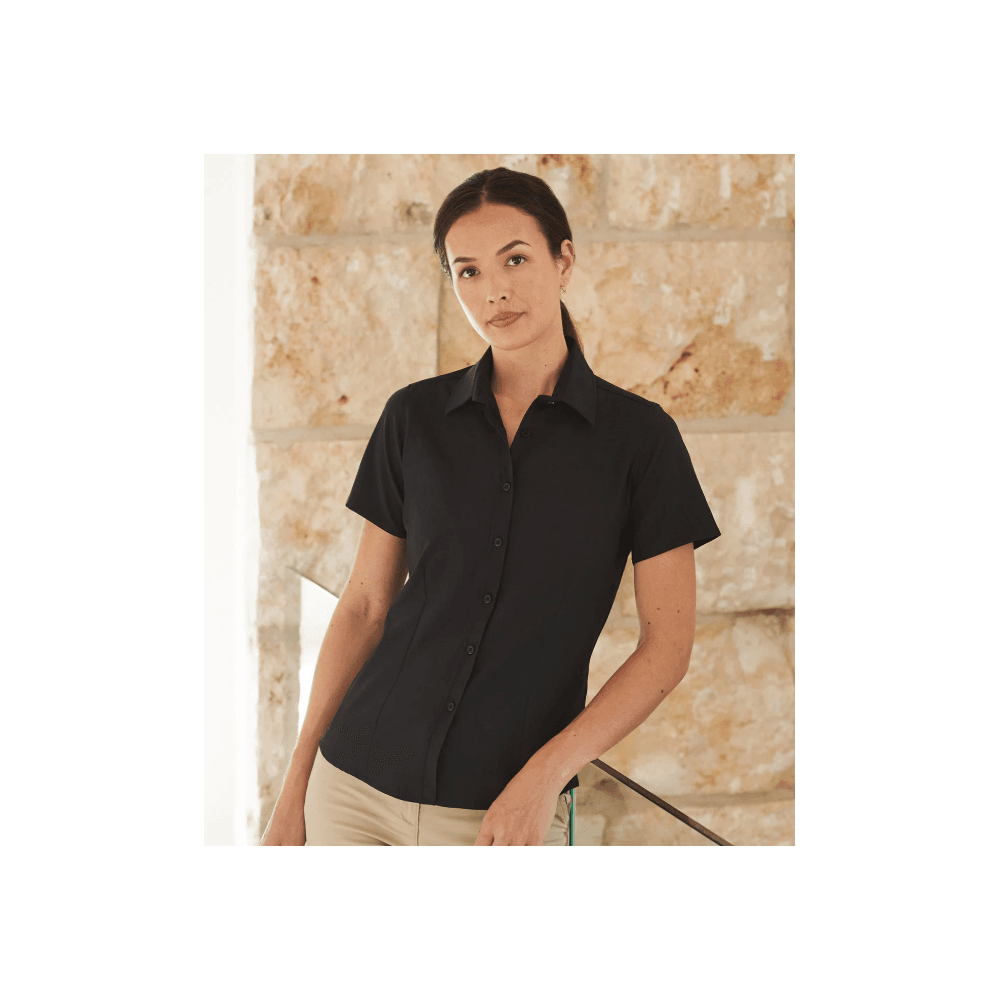 Henbury Women's wicking anti-bacterial short sleeve shirt