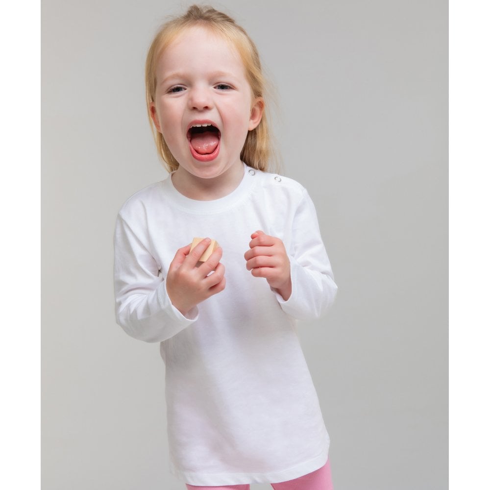 Larkwood Long Sleeved T-Shirt