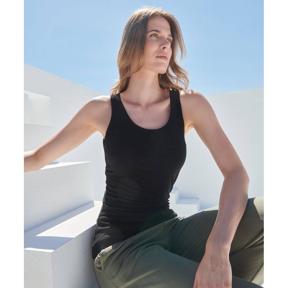 SF Clothing Women's Feel Good Stretch Vest